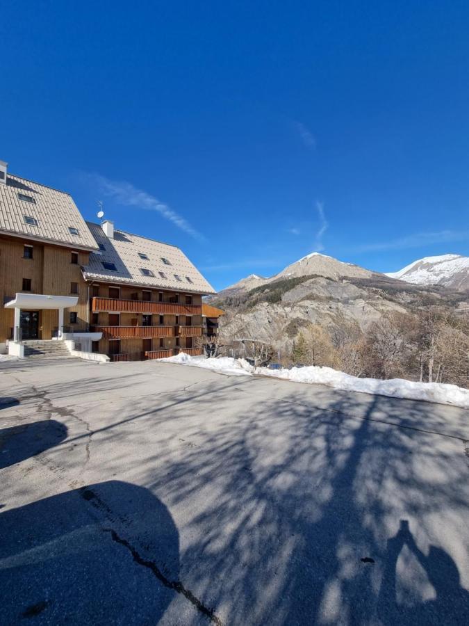 Studio Au Pied Des Pistes Ла-Фу Экстерьер фото